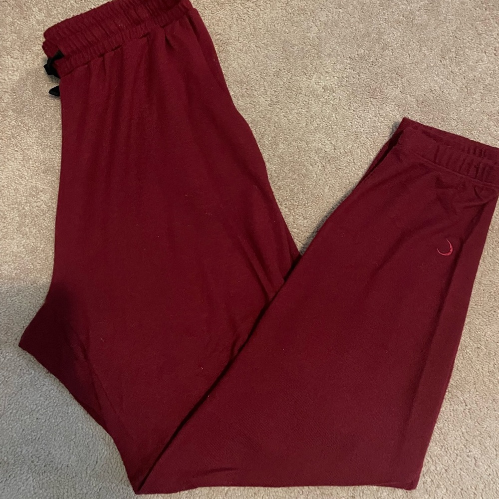 Cranberry Lounge Boyfriend Sweats Size Large